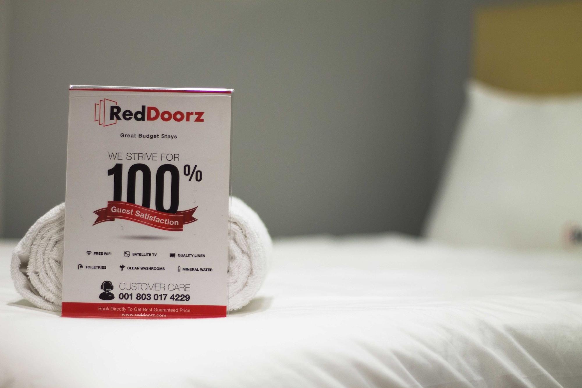 Redliving Apartemen The Suites Metro - Mary Tower E Bandung Ngoại thất bức ảnh